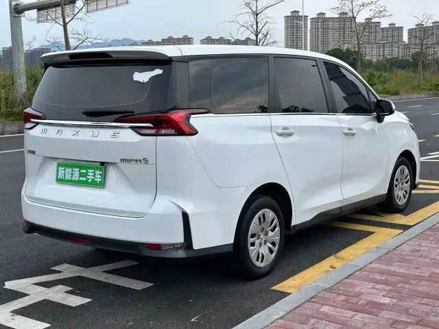 Maxus Dajia 5 — Фото автомобиля 3