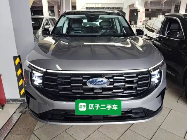 Ford Edge — Фото автомобиля 2