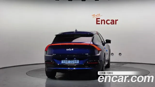 Kia EV6 — Фото автомобиля 4