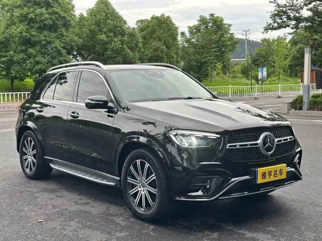 Mercedes-Benz GLE-Class — Фото автомобиля 3