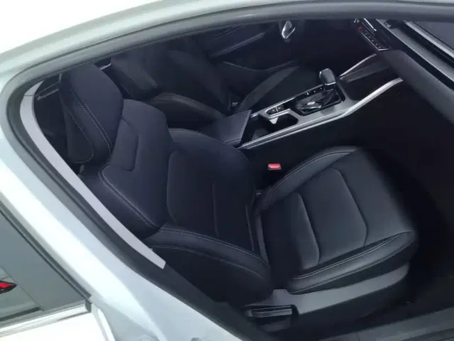 Geely Emgrand — Фото автомобиля 24