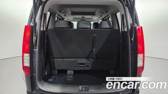 Hyundai Staria Staria 4WD Tourer 11 мест — Фото автомобиля 23