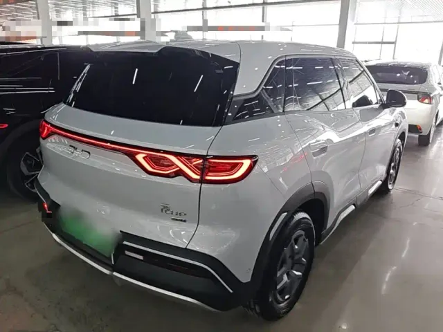 BYD Yuan UP — Фото автомобиля 6
