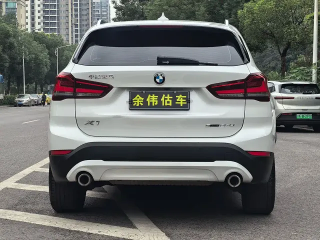 BMW X1 — Фото автомобиля 16