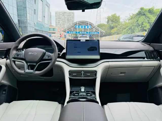 BYD Song PLUS — Фото автомобиля 3