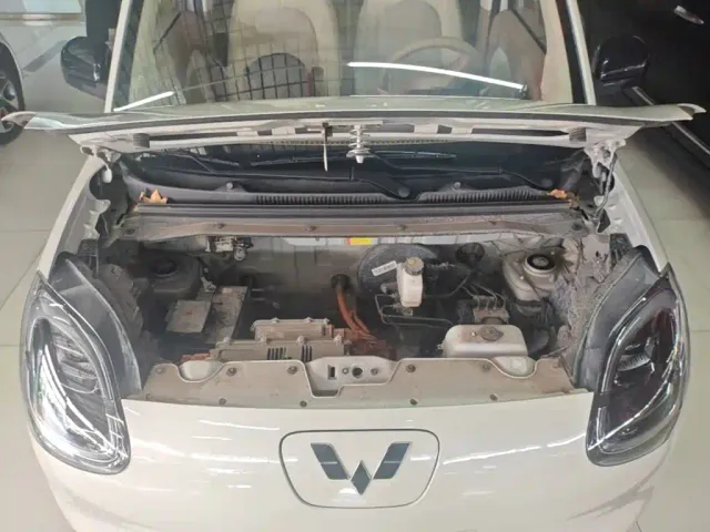 Wuling Hongguang Mini EV — Фото автомобиля 19