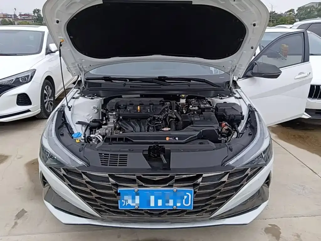 Hyundai Elantra 2021 1.5L CVT GLX Elite Edition — Фото автомобиля 19