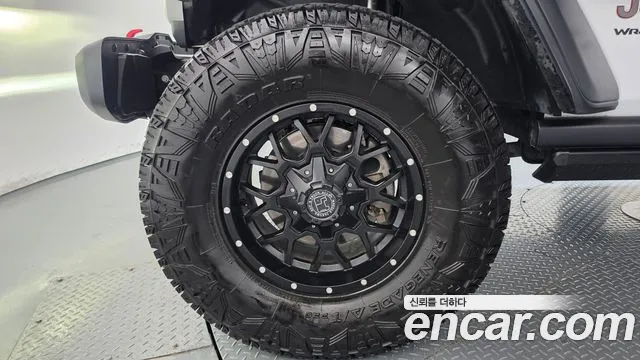 Jeep Wrangler JL — Фото автомобиля 5
