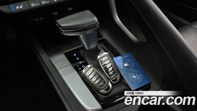Hyundai Avante CN7 — Фото автомобиля 9