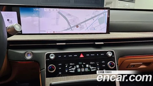 Genesis GV80 — Фото автомобиля 12