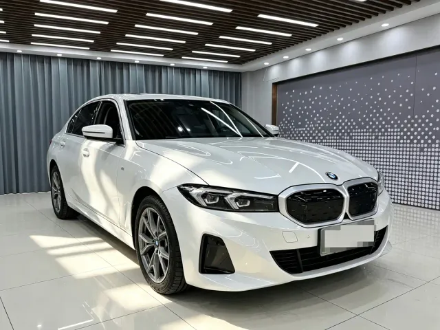 BMW i3 — Фото автомобиля 5