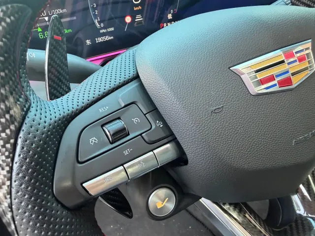 Cadillac CT5 — Фото автомобиля 15