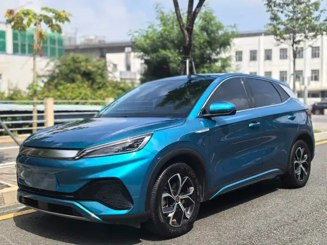 Фотография автомобиля — BYD Yuan PLUS