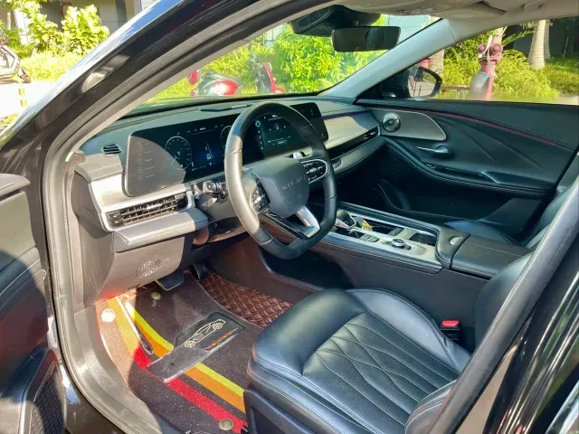 Chery Arrizo 8 — Фото автомобиля 6