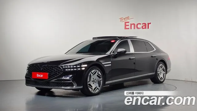 Фотография автомобиля — Genesis G90 RS4