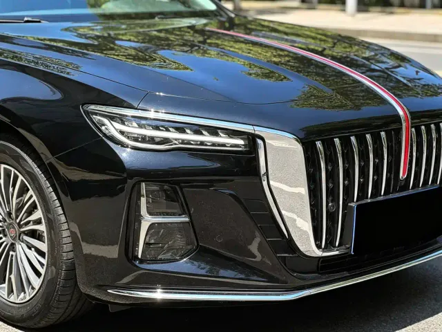 Hongqi H5 — Фото автомобиля 3