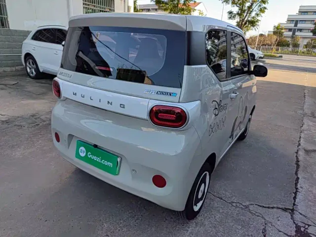 Wuling Hongguang Mini EV — Фото автомобиля 6