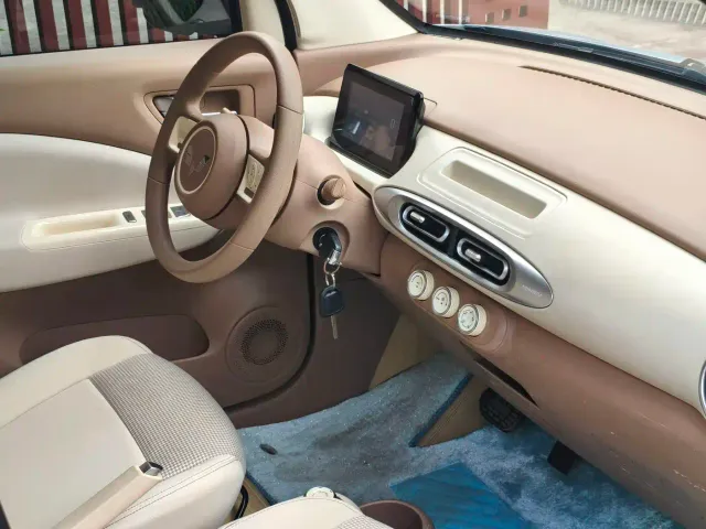 Wuling Hongguang Mini EV — Фото автомобиля 9