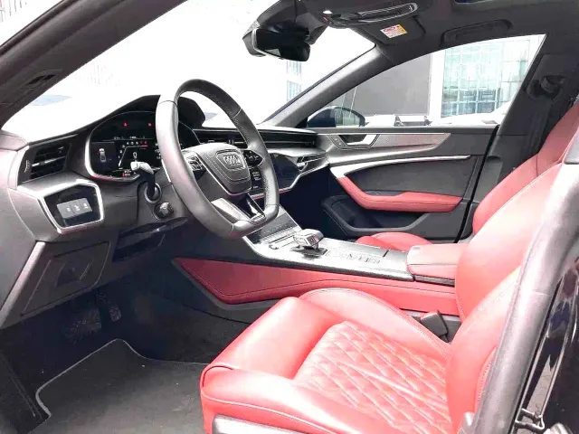 Audi A7L — Фото автомобиля 3