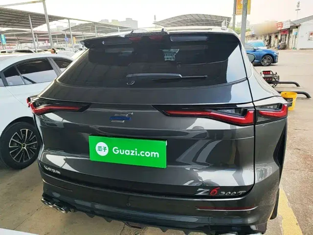 Changan Z6 — Фото автомобиля 5