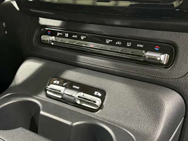 Mercedes-Benz Vito — Фото автомобиля 18