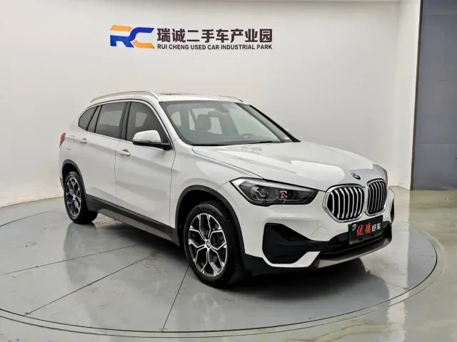 BMW X1 — Фото автомобиля 17