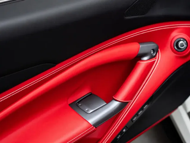 Ferrari F8 — Фото автомобиля 14