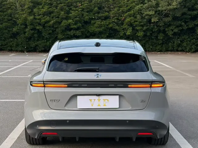 Nio ET5 Touring — Фото автомобиля 5