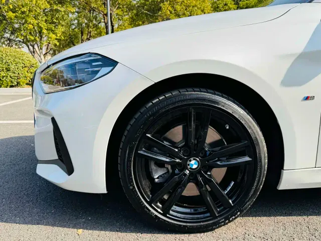 BMW 1 Series — Фото автомобиля 16