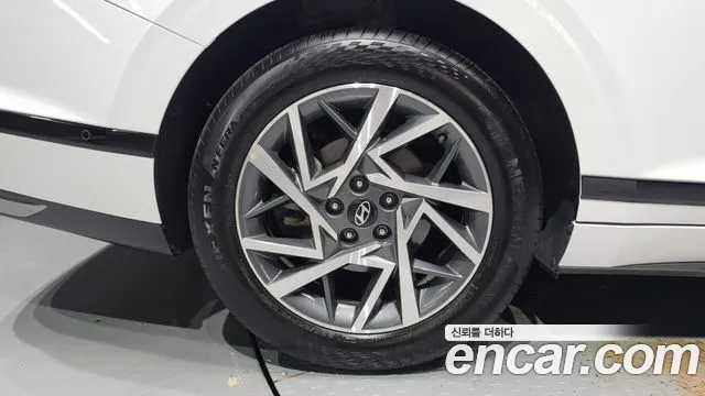 Hyundai Grandeur GN7 — Фото автомобиля 5