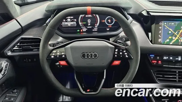 Audi RS e-tron GT — Фото автомобиля 13