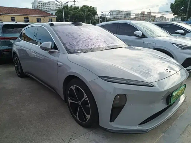 Nio ET5 Touring — Фото автомобиля 3