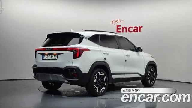 Kia Seltos — Фото автомобиля 2