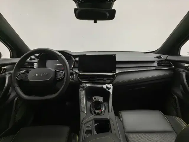 Lynk & Co Lynk & Co 06 2023 Remix 1.5T Power Halo — Фото автомобиля 5