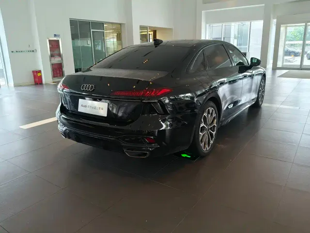 Audi A6L — Фото автомобиля 6