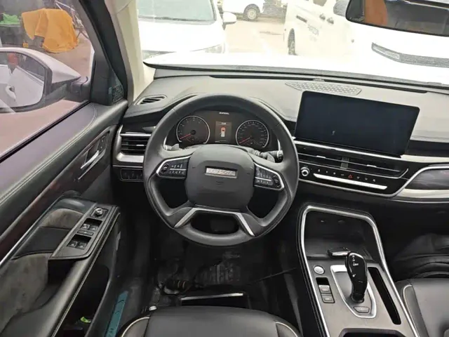 Haval H6 — Фото автомобиля 10