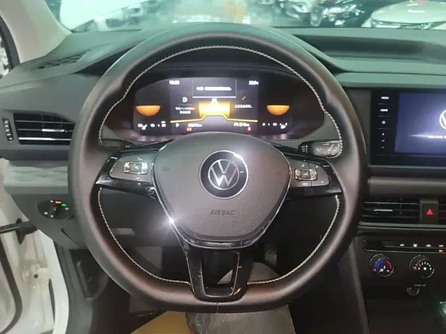Volkswagen Tharu — Фото автомобиля 10