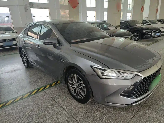 BYD Qin PLUS — Фото автомобиля 3