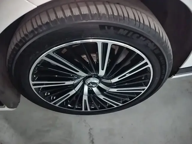 XPeng XPeng G9 2022 570 Pro — Фото автомобиля 22
