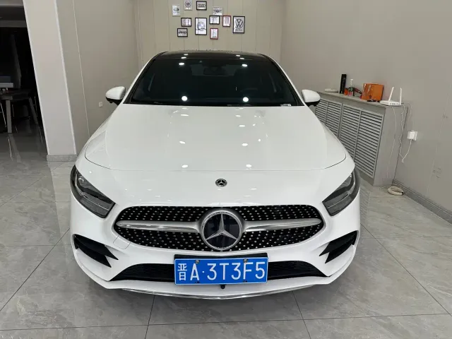 Mercedes-Benz A-Class — Фото автомобиля 2