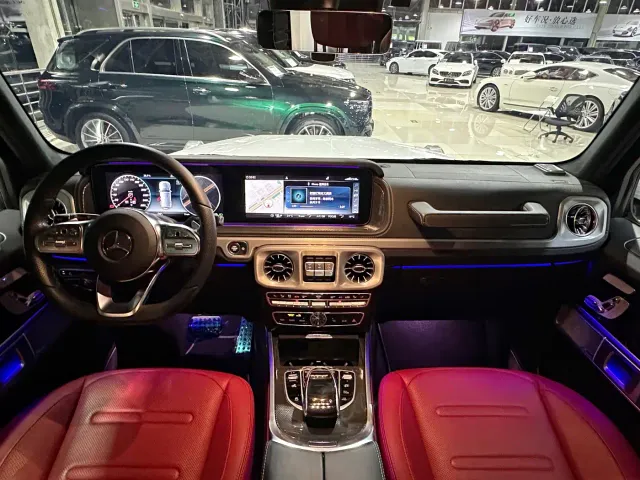 Mercedes-Benz G-Class — Фото автомобиля 16