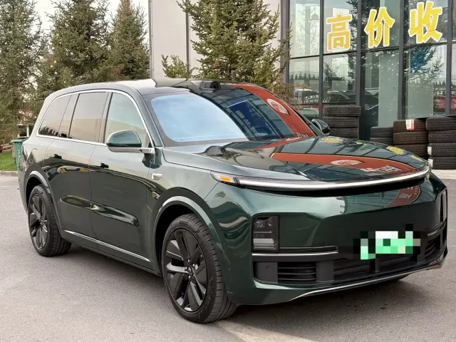 Фотография автомобиля — Li Auto L9