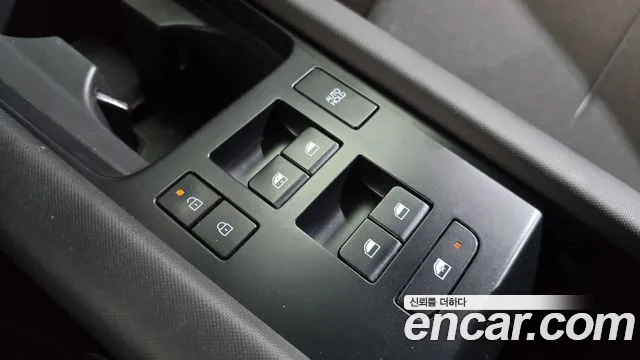 Hyundai Ioniq 6 — Фото автомобиля 30