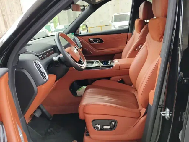 Geely Galaxy M9 — Фото автомобиля 14