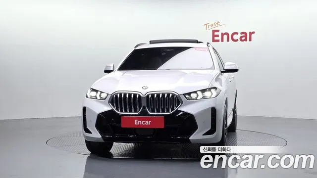 BMW X6 xDrive40i M Sport — Фото автомобиля 3
