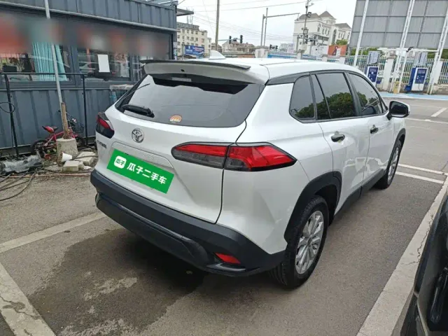 Toyota Frontlander — Фото автомобиля 4