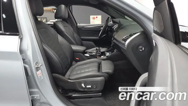 BMW X4 xDrive 20d M Sport Pro — Фото автомобиля 10