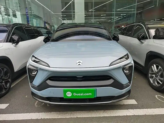 Nio ES6 — Фото автомобиля 2