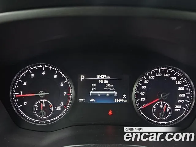 Hyundai Santafe Новый Santa Fe Бензин 2.5T 2WD — Фото автомобиля 8
