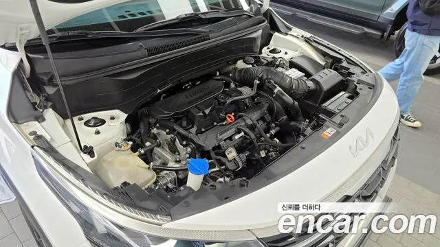 Kia Seltos Бензин 1.6 турбо 2WD — Фото автомобиля 6